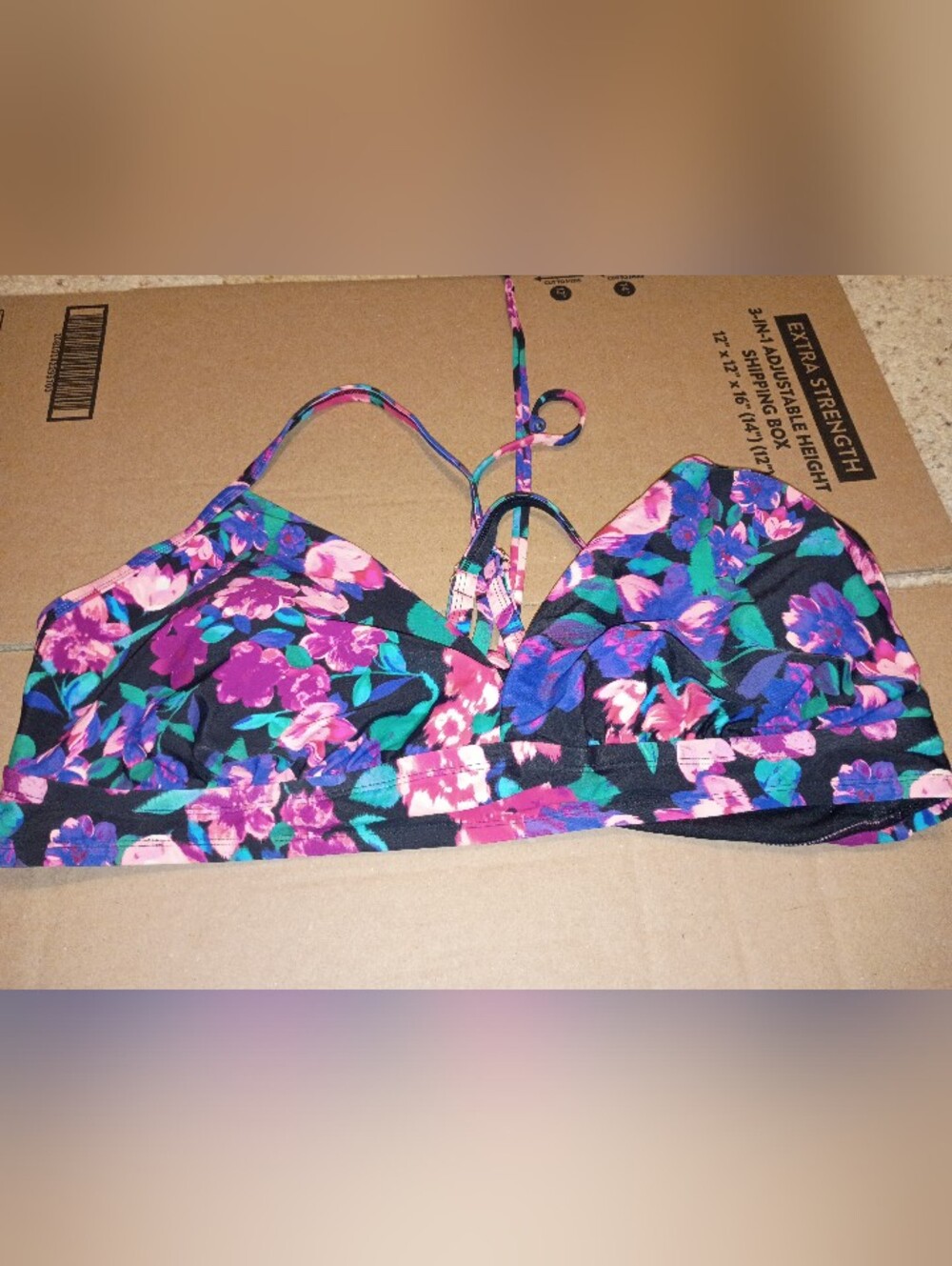 NWT Time And Tru Floral Adjustable Bikini Top 3X